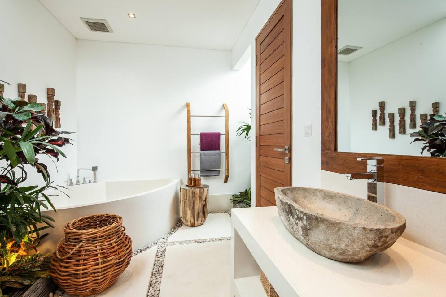5 Bd Avec Chill-out Extrieur Villa