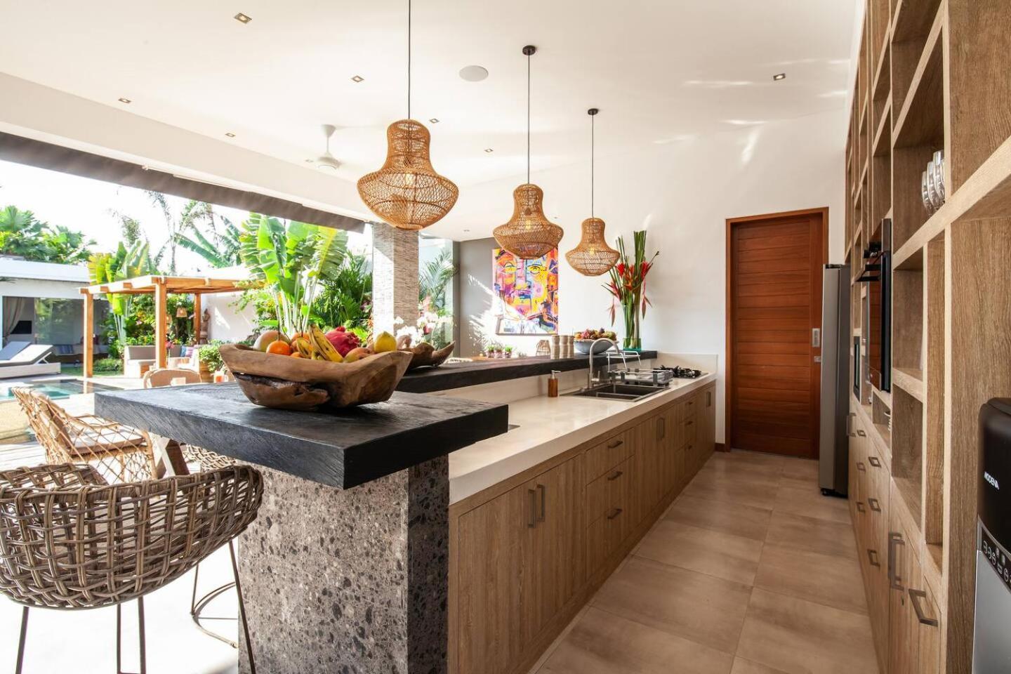 5 Bd Avec Chill-out Extrieur Seminyak (Bali)